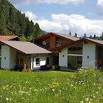 Zugspitzchalets * Biberwier