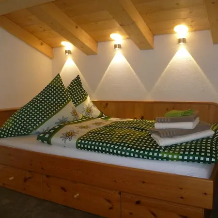 Zugspitzchalets Alpesi faház Biberwier